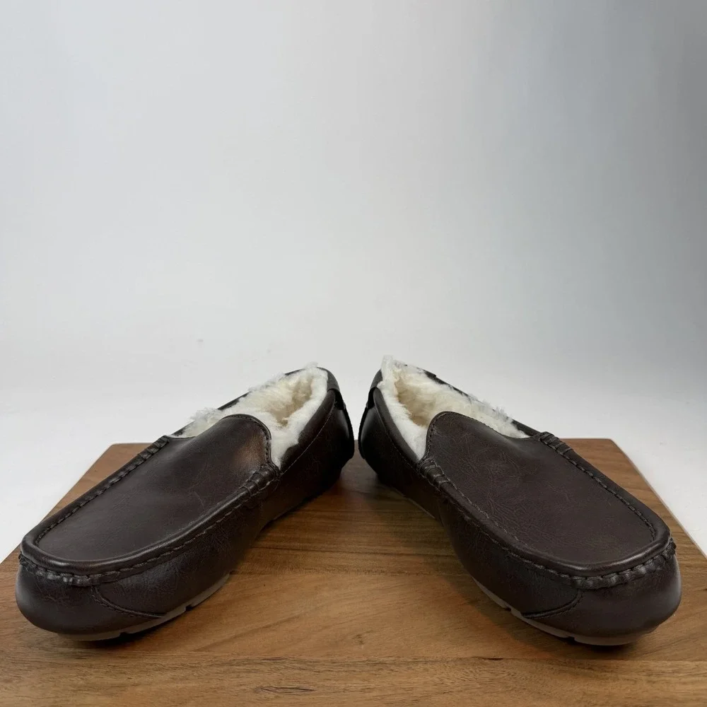 New Mens Koolaburra By Ugg Tipton Smooth Brown‎ Faux Fur Lined Slippers Size 8 M